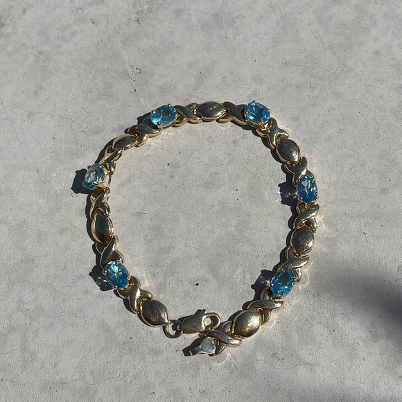 14k Gold Town & Country Blue Topaz Bracelet - Picture 7 of 7